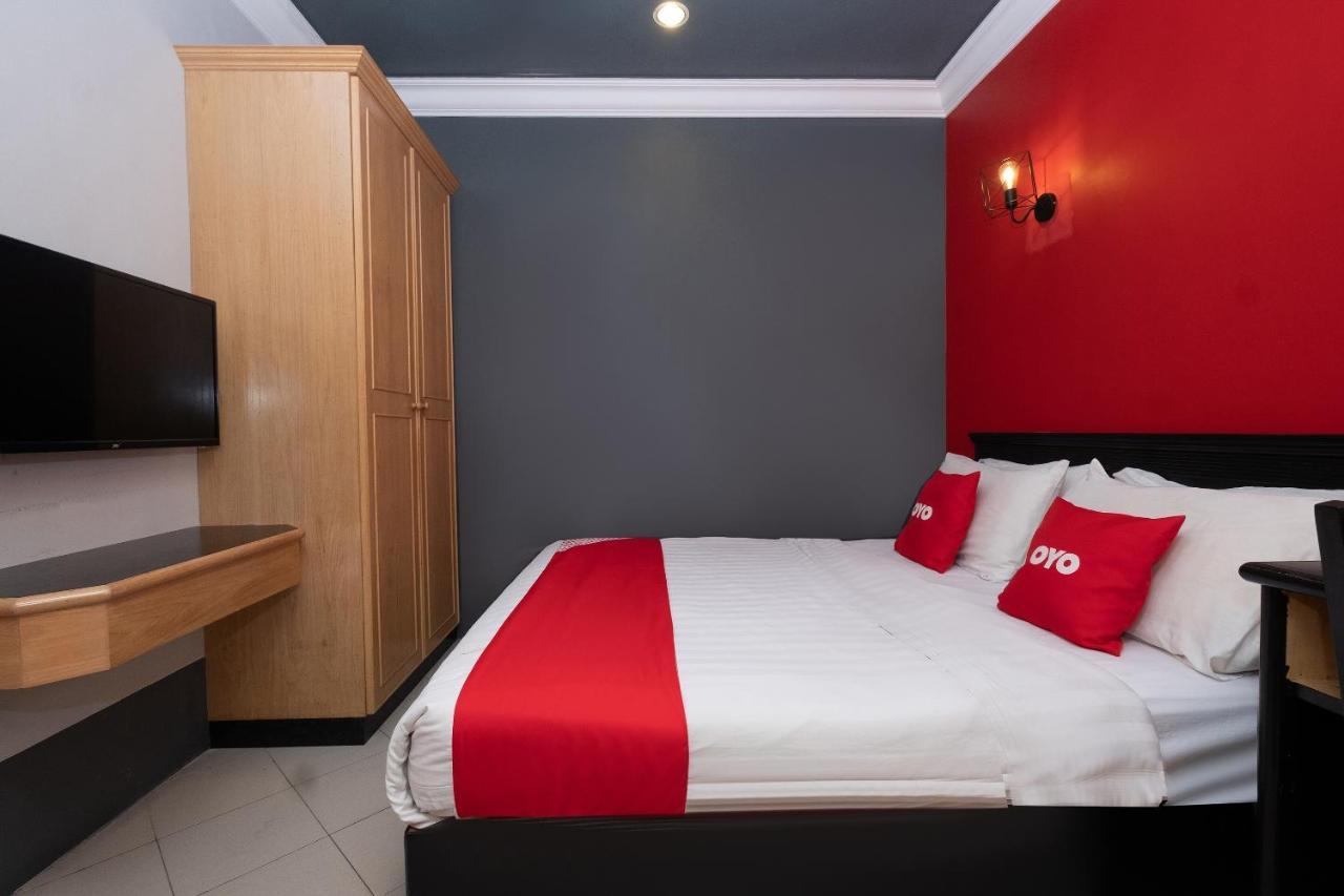 Oyo 90050 V Hotel Teluk Intan Ngoại thất bức ảnh