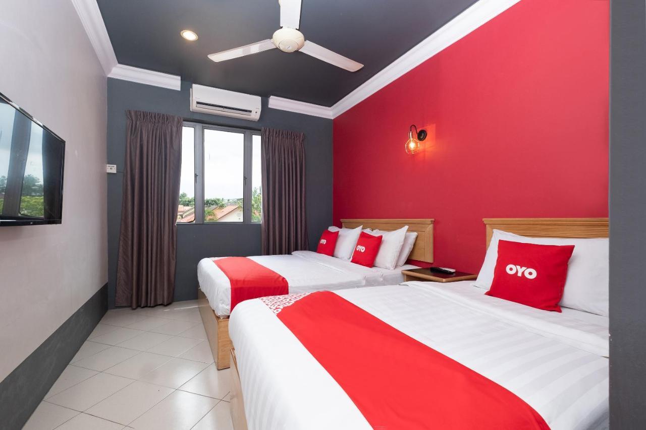 Oyo 90050 V Hotel Teluk Intan Ngoại thất bức ảnh