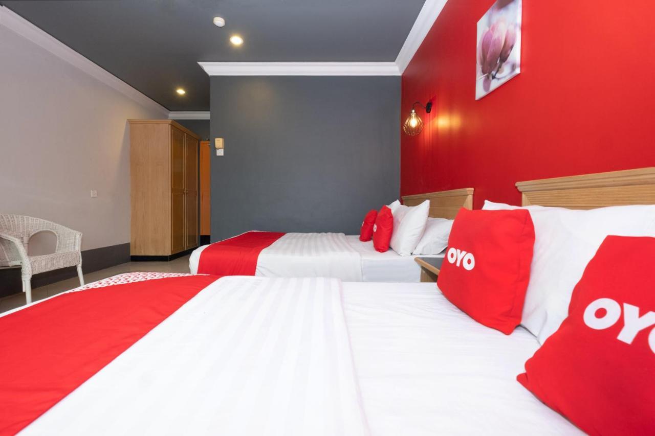 Oyo 90050 V Hotel Teluk Intan Ngoại thất bức ảnh